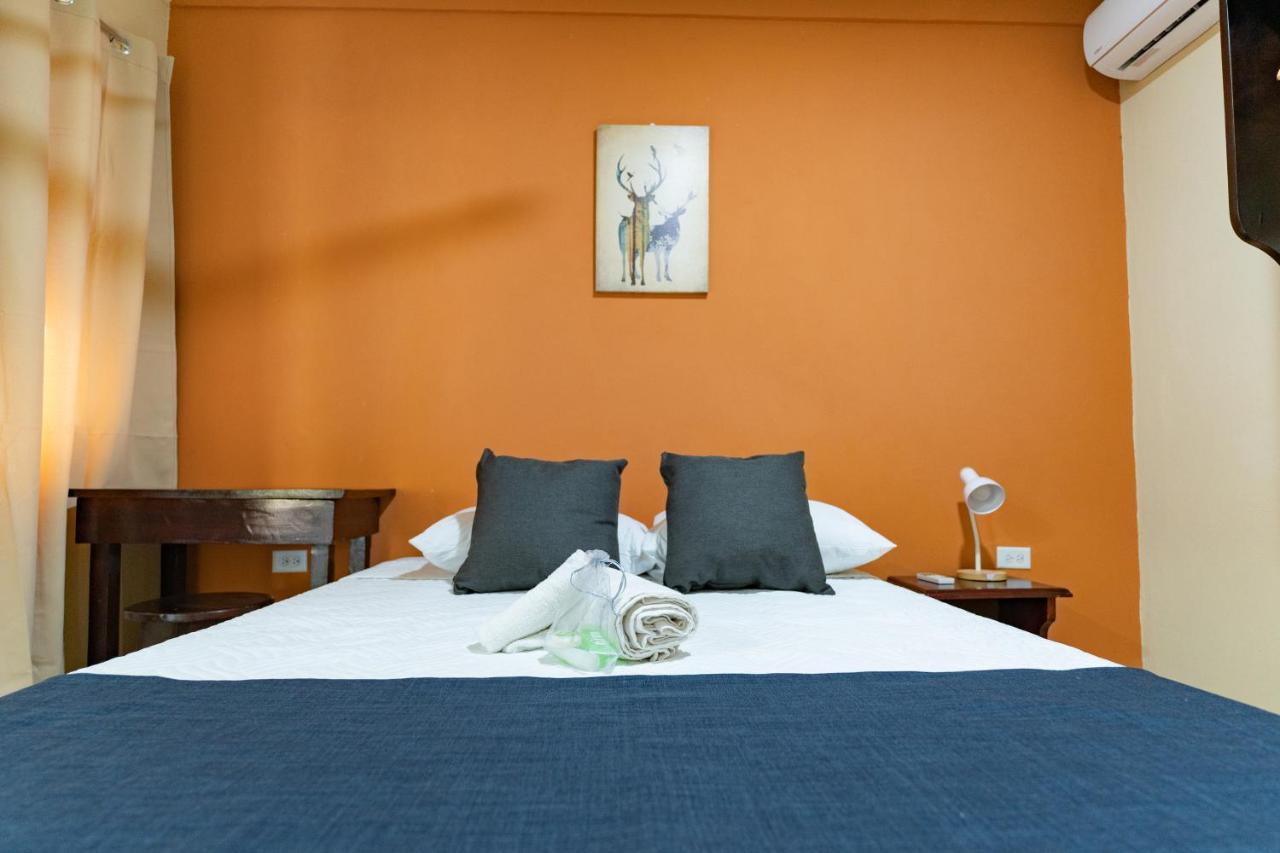 El Cocobolo Food&Rest Room 6 Bed And Breakfast Wifi Ac Pkg Gratis Liberia Bagian luar foto